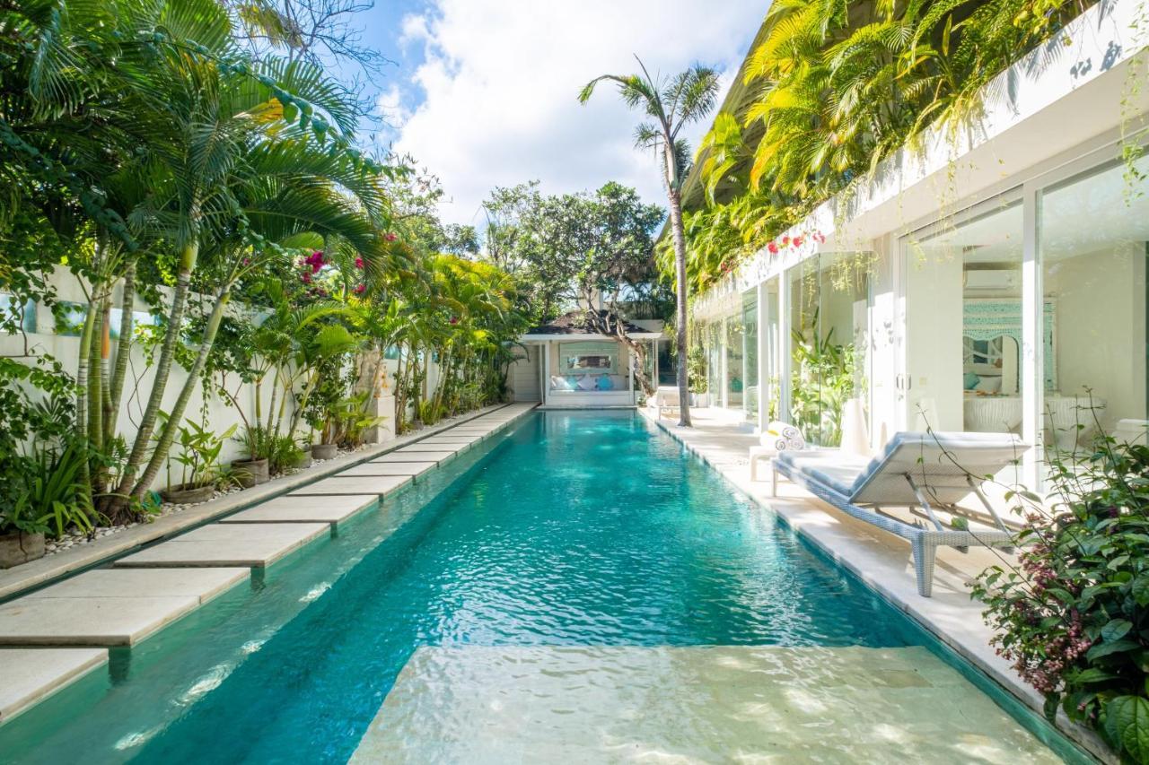 Villa Puro Blanco Kuta  Ngoại thất bức ảnh