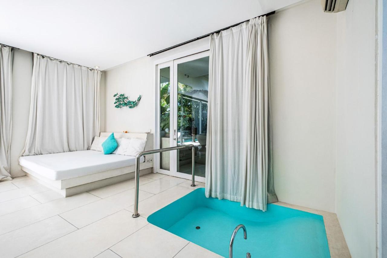 Villa Puro Blanco Kuta  Ngoại thất bức ảnh