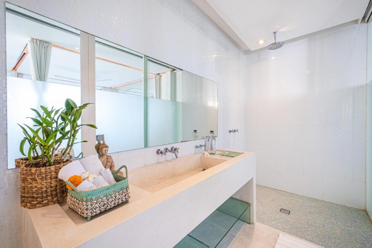 Villa Puro Blanco Kuta  Ngoại thất bức ảnh