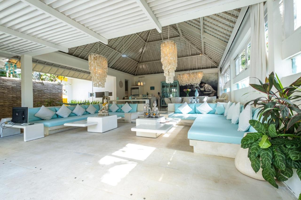 Villa Puro Blanco Kuta  Ngoại thất bức ảnh